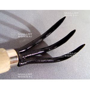 Root claw 3 prongs