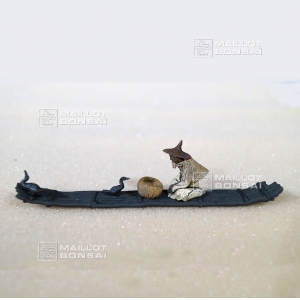epuise-figurine-pecheur-cormoran-ref-9324