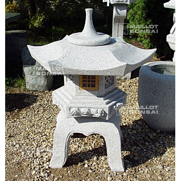 Kaku Yukimi Gata Ishidōrō, lanterne japonaise en pierre - Bonsai Plaza