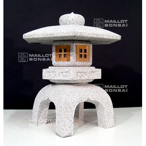 stone-lantern-50-cm-wooden-window