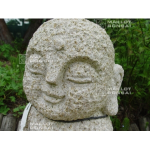 buddhist-monk-garden-statue
